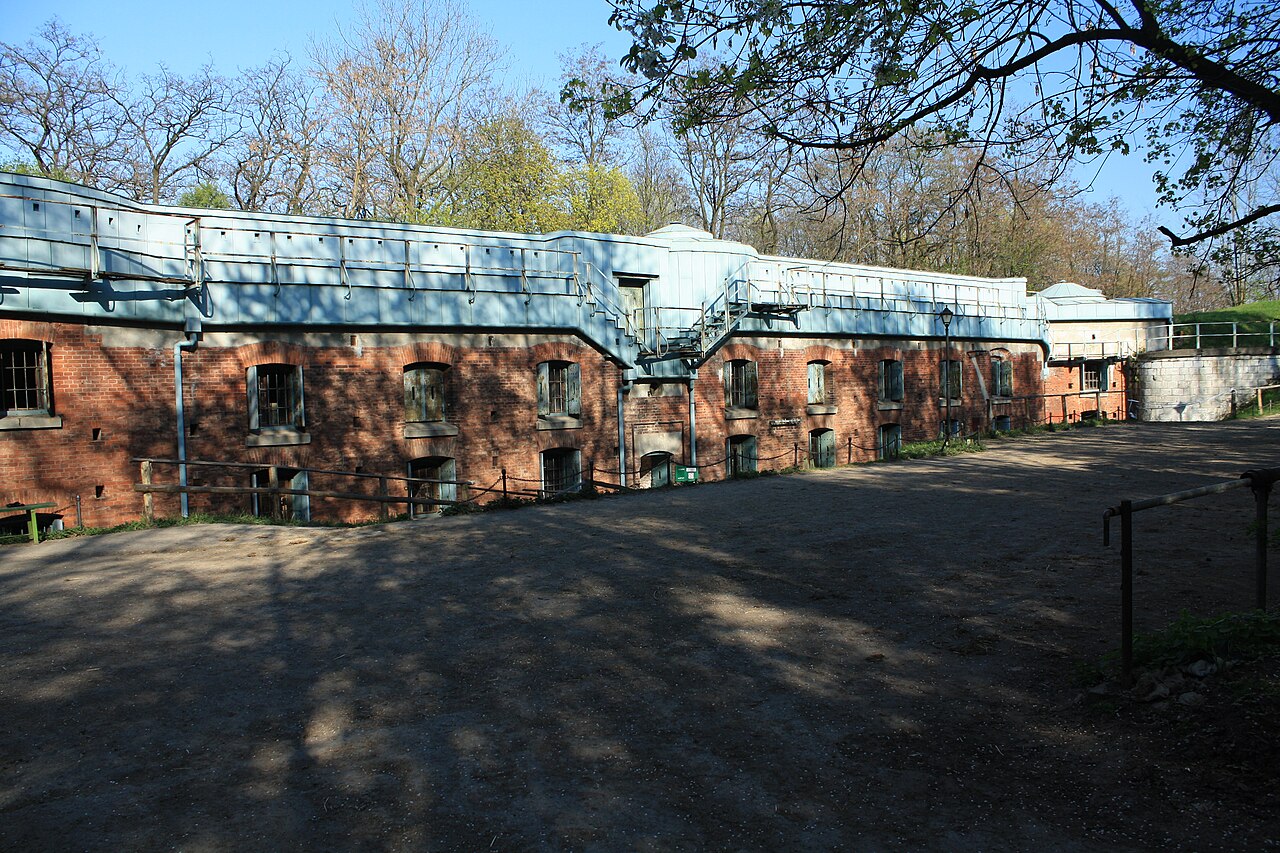 Fort 49 1/4 Grębałów — Poland castle