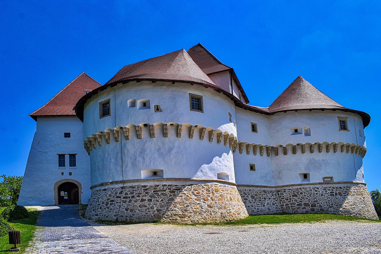 Veliki Tabor Castle — Croatia castle