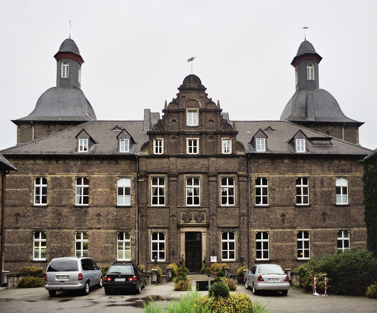 Hugenpoet Castle — Germany castle