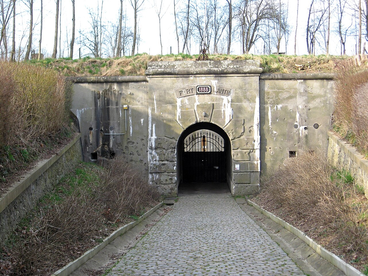 Fort de Lantin — Belgium castle
