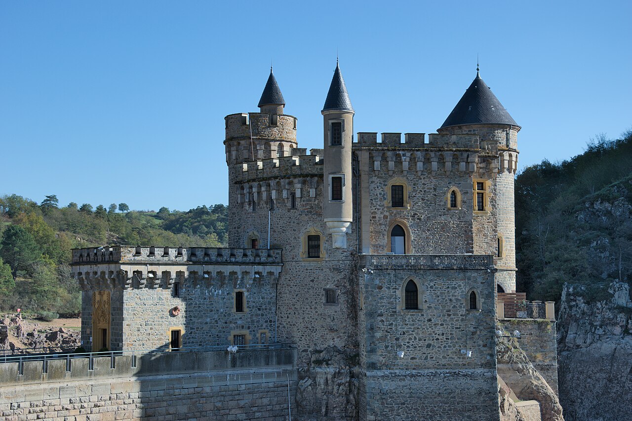 Château de La Roche — France castle