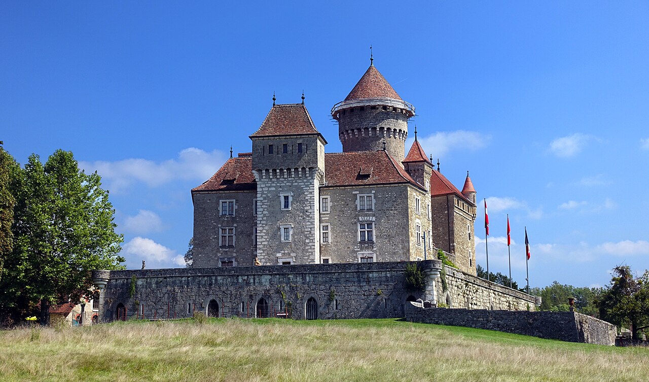 Château de Montrottier — France castle