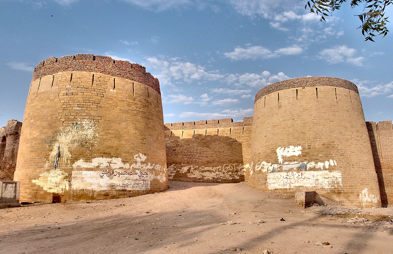 Umarkot Fort — Pakistan castle