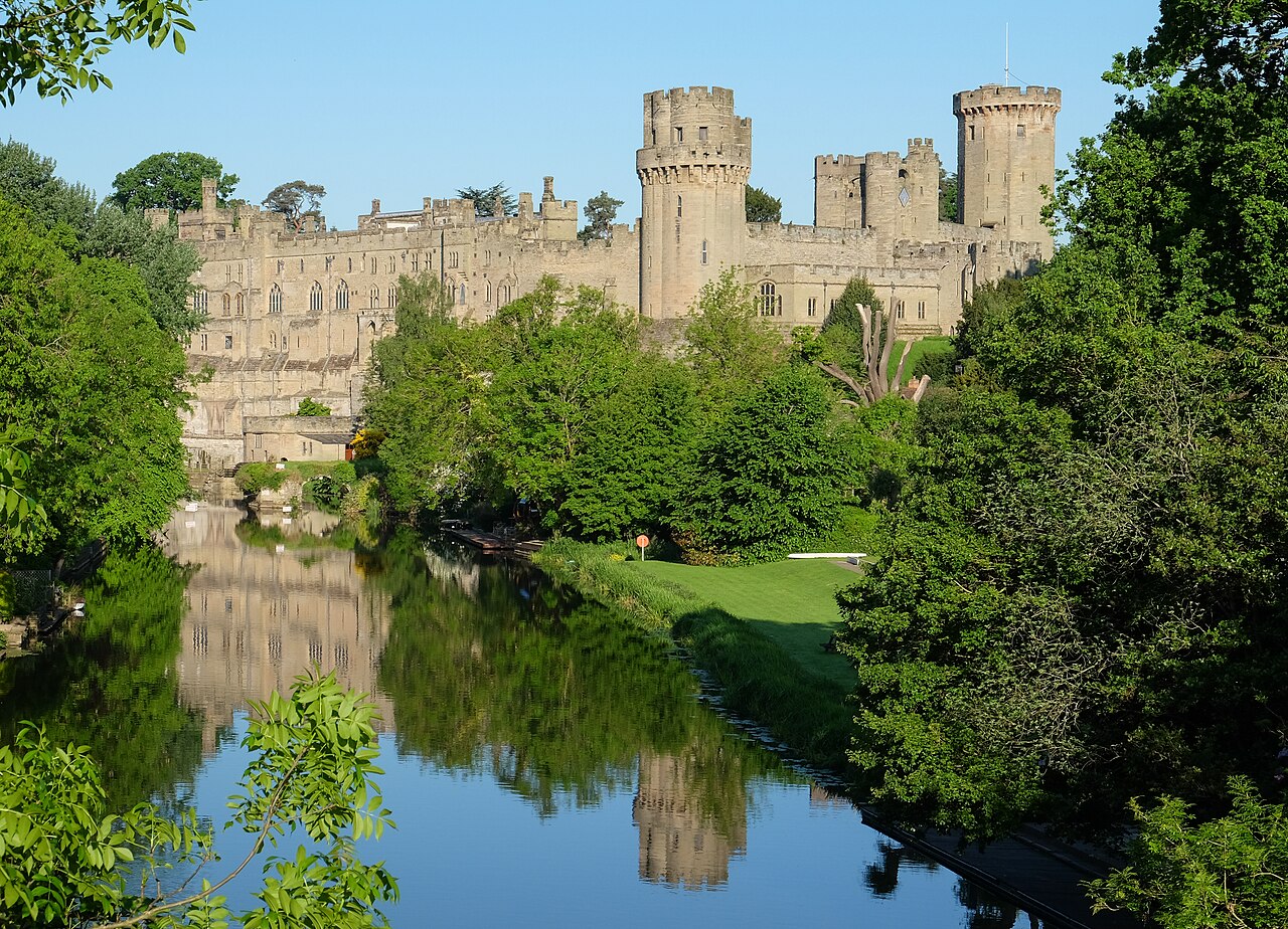 Warwick Castle — United Kingdom of Great Britain and Northern Ireland castle