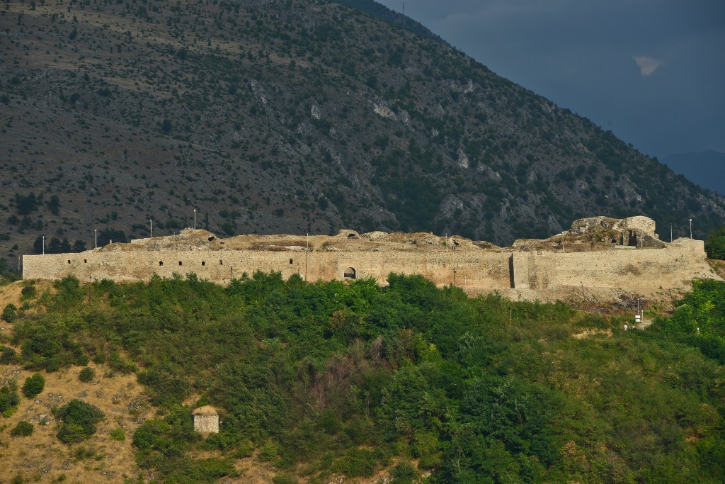 Fortress of Prizren — Serbia castle