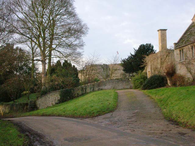 Barnwell Castle — United Kingdom of Great Britain and Northern Ireland castle