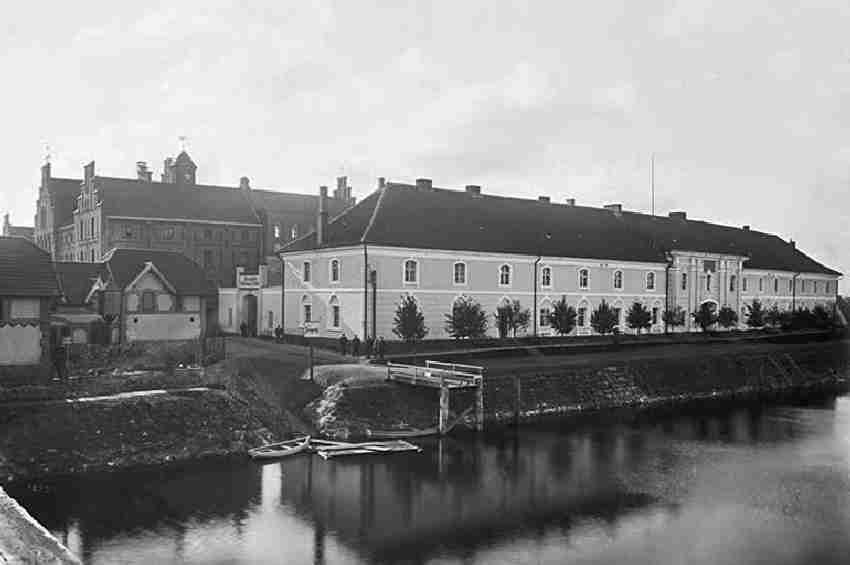 Tapiau Castle Ruins — Russian Federation castle