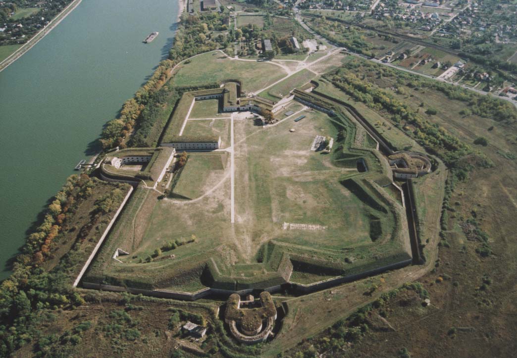 Fort Monostor — Hungary castle