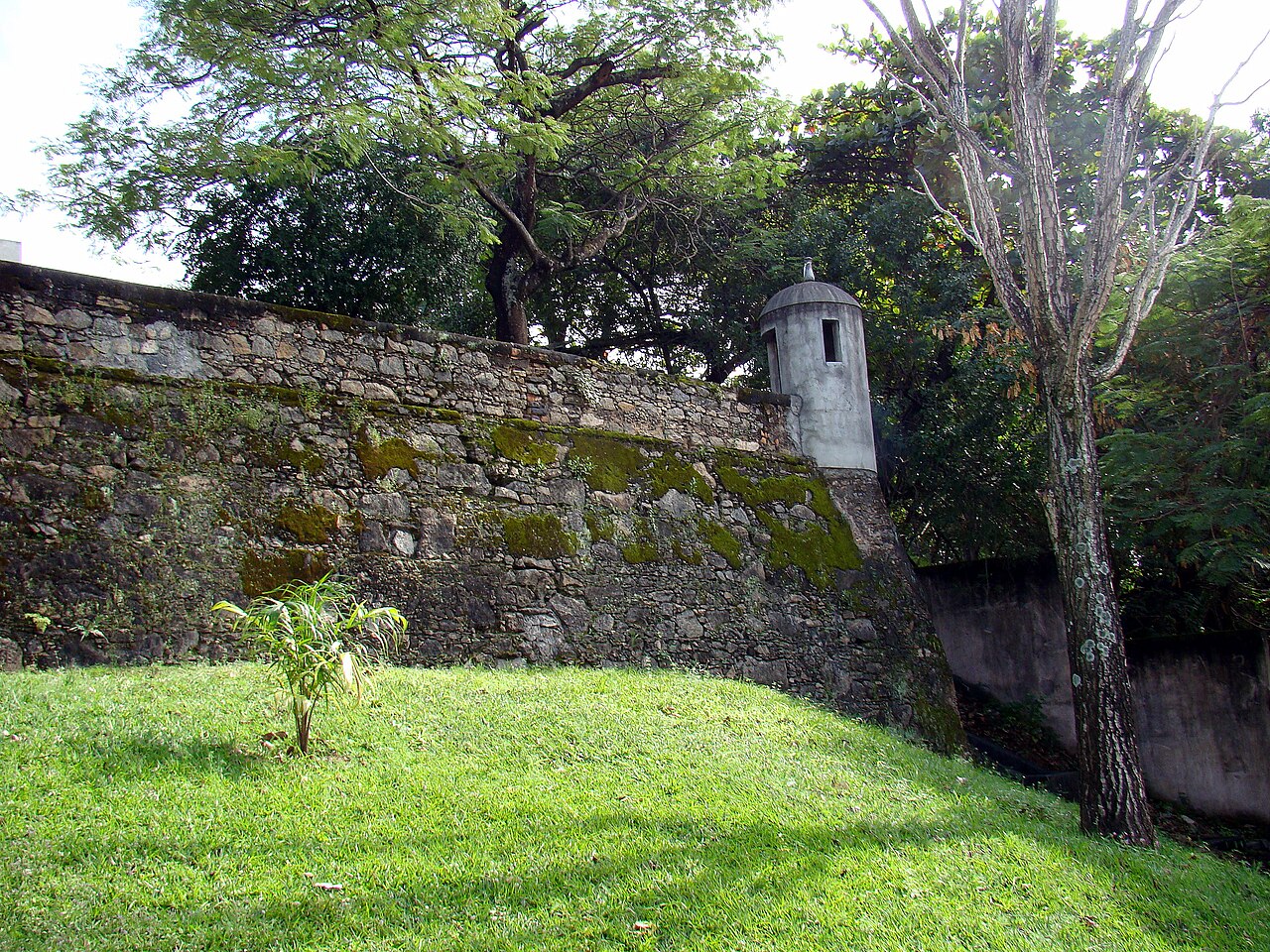 Fortim de Caetano Madeira — Brazil castle