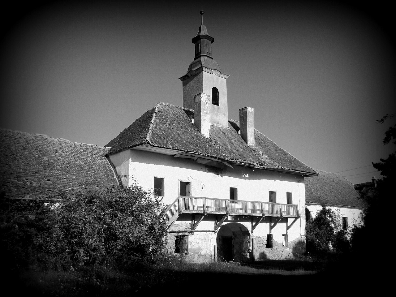 Castelul Teleki din Posmuș — Romania castle