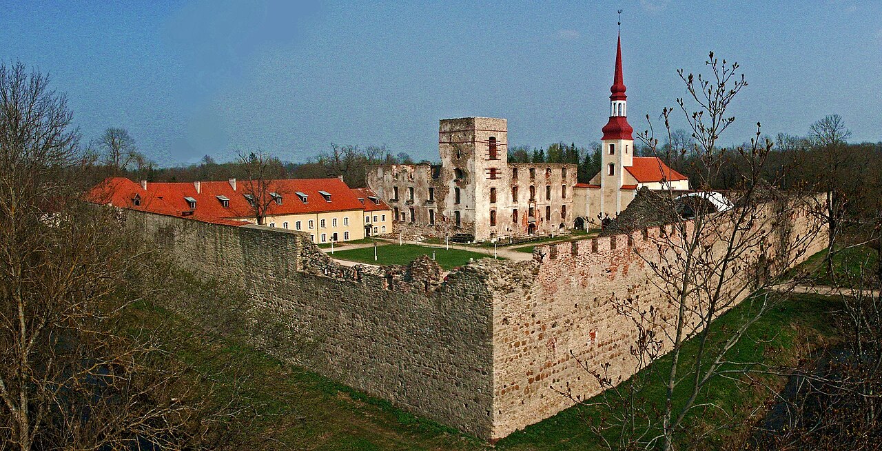 Põltsamaa Castle — Estonia castle