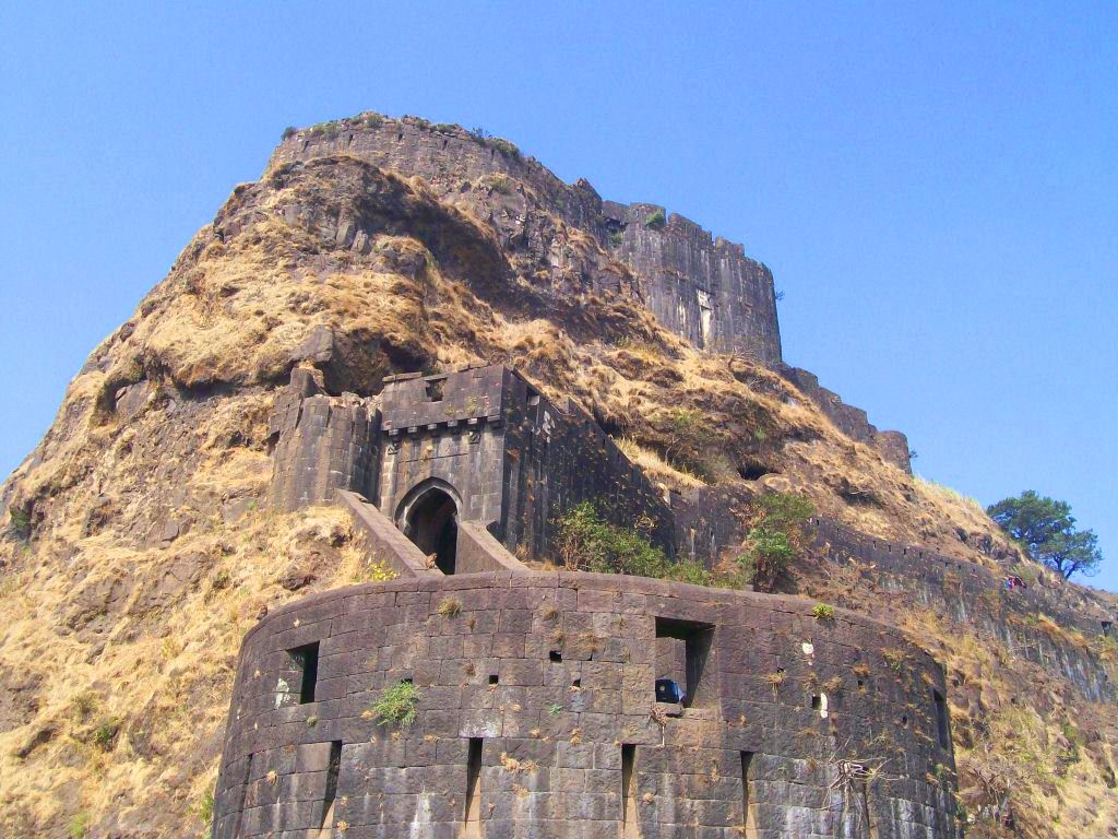 Lohagad — India castle