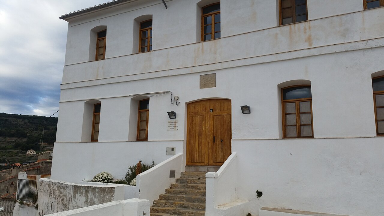Castle of Urrea — Spain castle