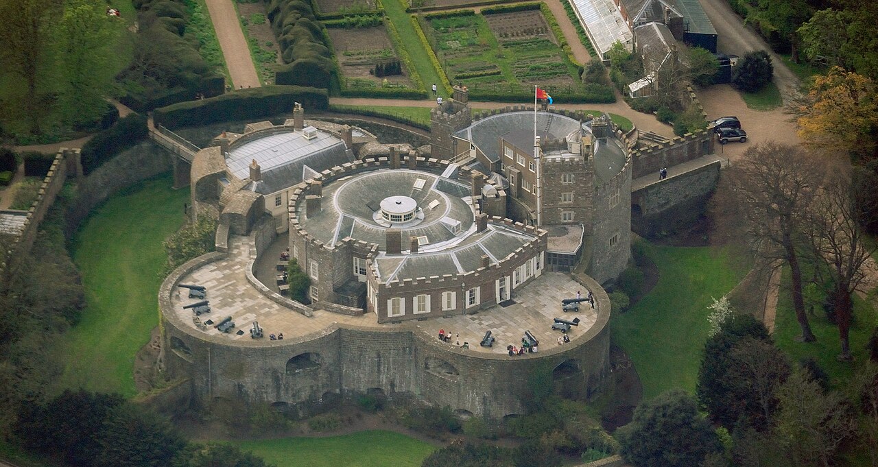 Walmer Castle — United Kingdom of Great Britain and Northern Ireland castle