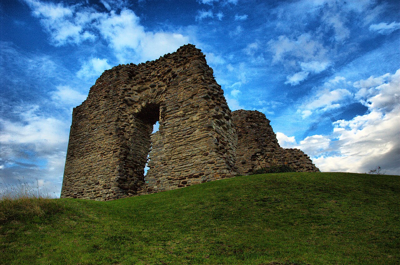 Christchurch Castle — United Kingdom of Great Britain and Northern Ireland castle