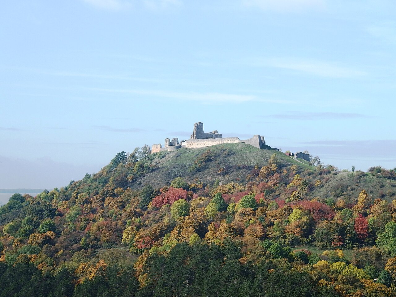 Branc Castle Ruins — Slovakia castle