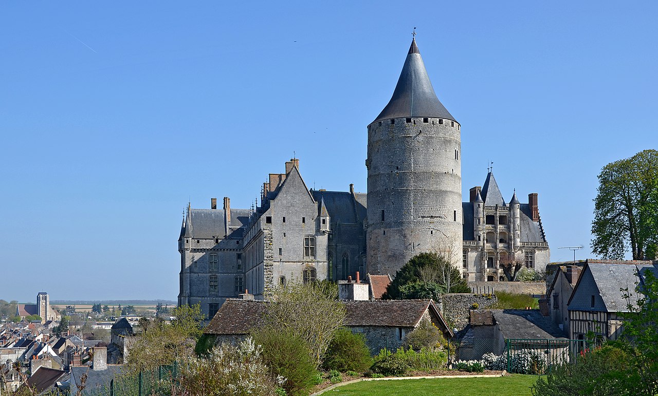 Châteaudun Castle — France castle