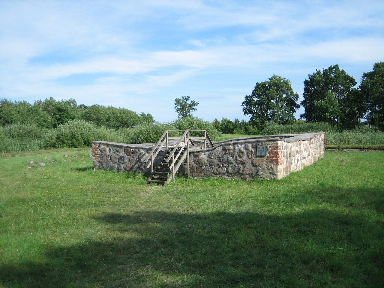 Falsterbohus Castle Ruins — Sweden castle