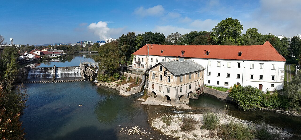 Fuzine Castle — Slovenia castle