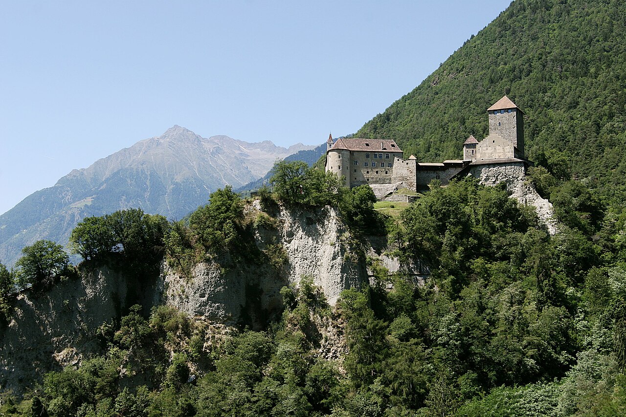 Tyrol Castle — Italy castle