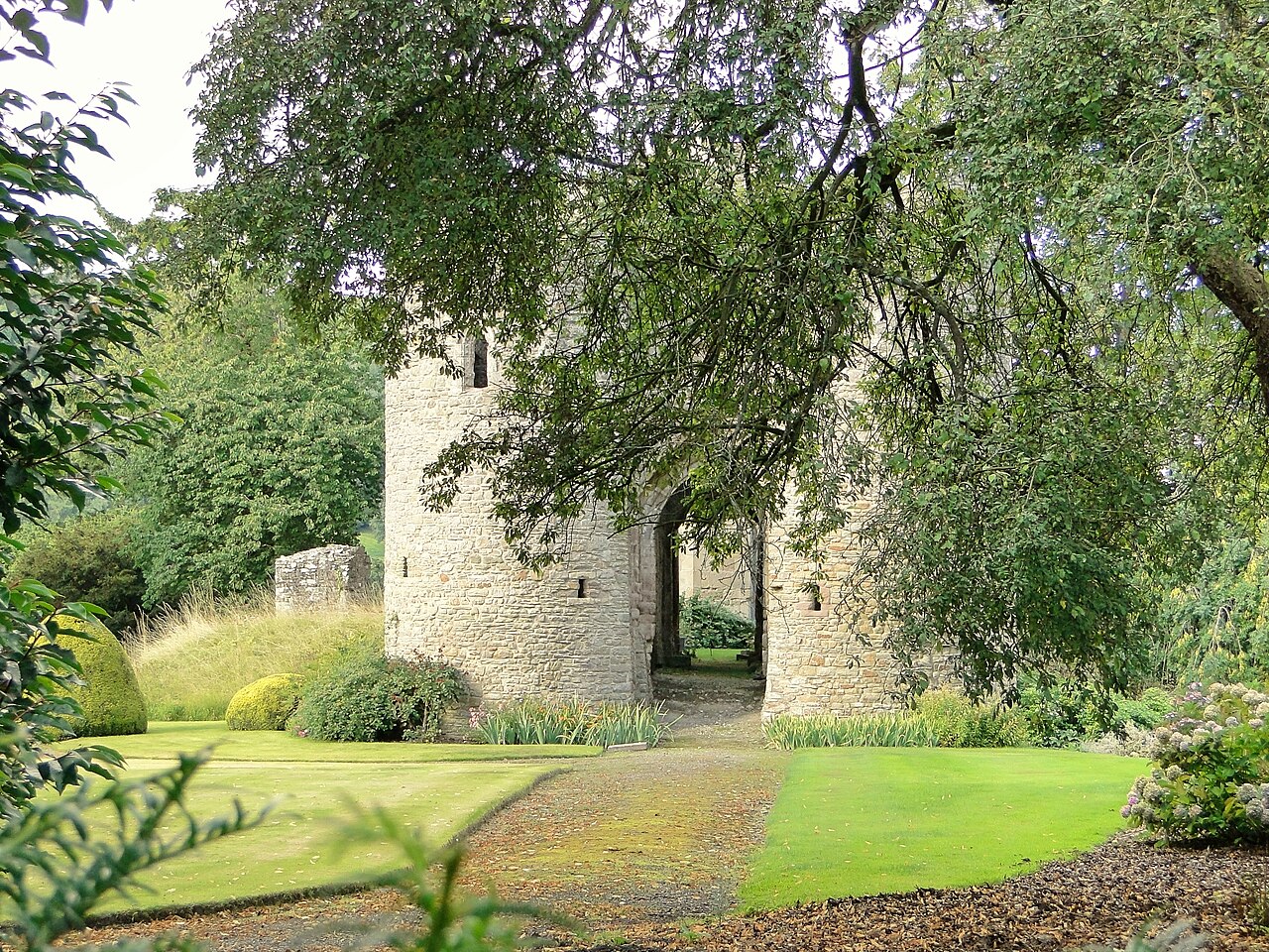 Brampton Bryan Castle — United Kingdom of Great Britain and Northern Ireland castle