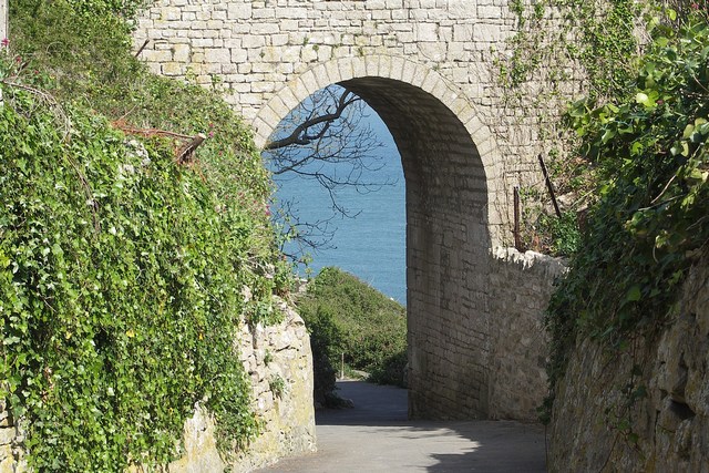 Rufus Castle — United Kingdom of Great Britain and Northern Ireland castle
