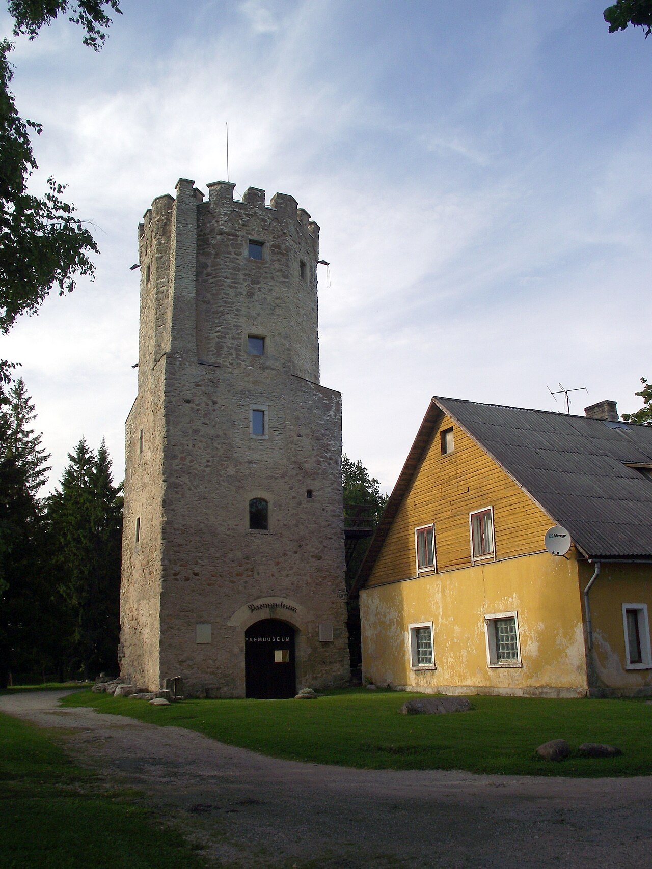Porkuni Castle Tower — Estonia castle