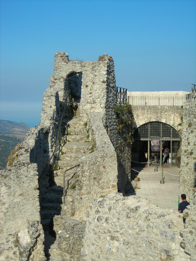 Monte Sant'Angelo Castle — Italy castle