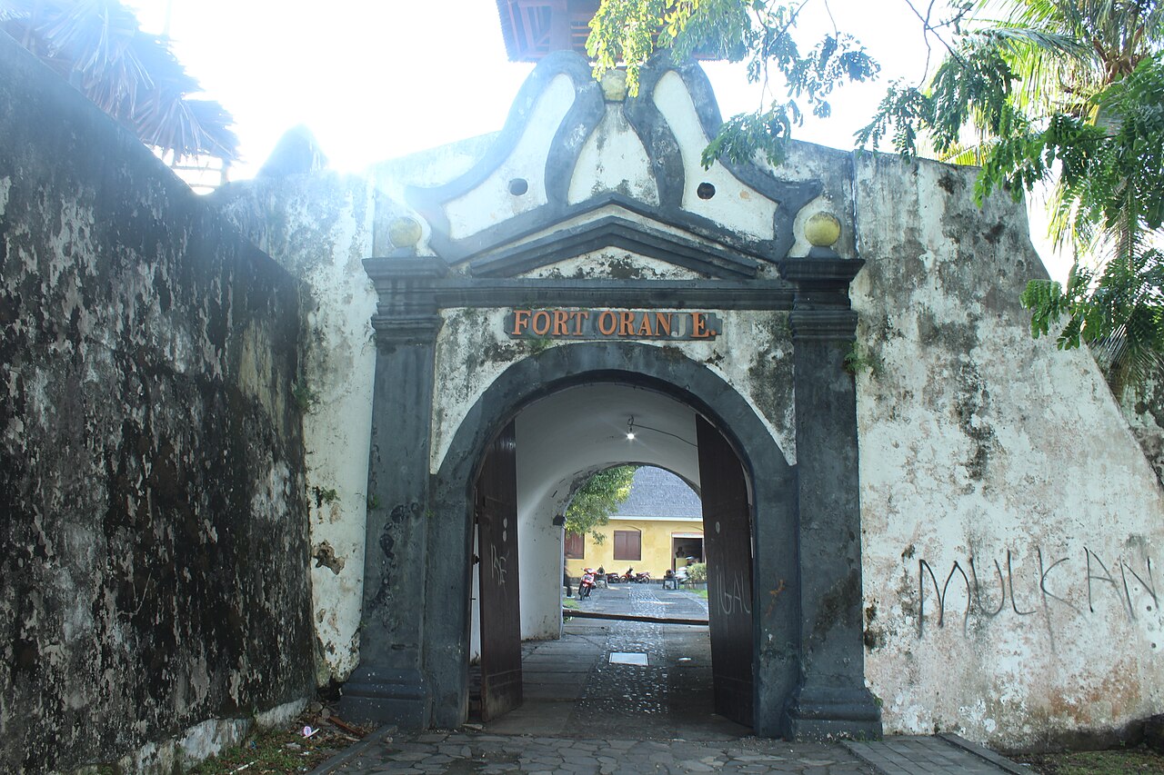 Fort Oranje (Ternate) — Indonesia castle