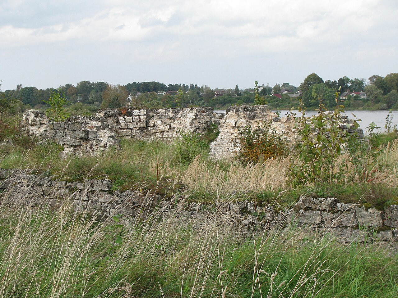 Vecdole — Latvia castle