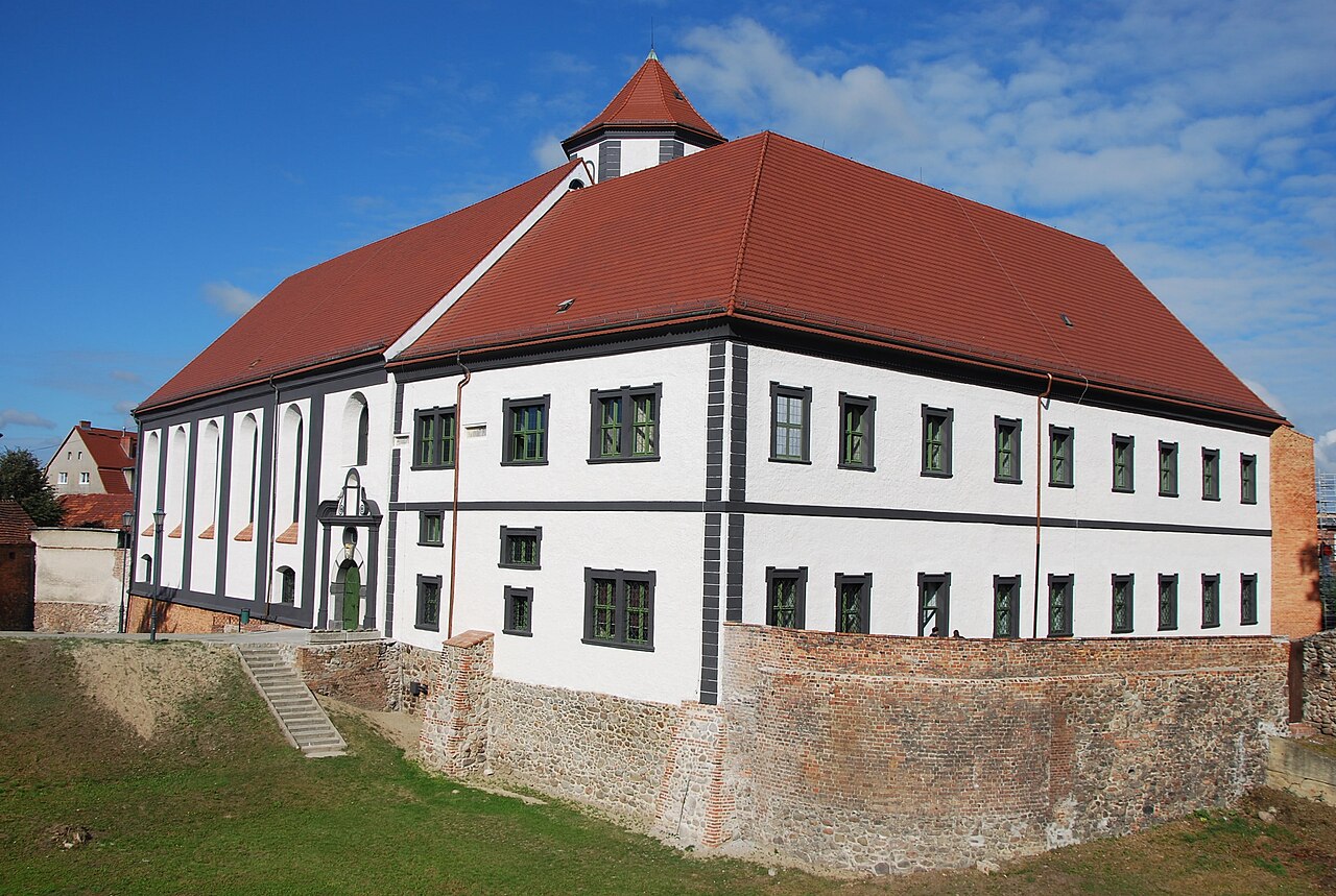 Kożuchów Castle — Poland castle