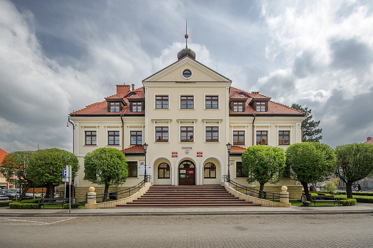 Gawrony Castle — Poland castle