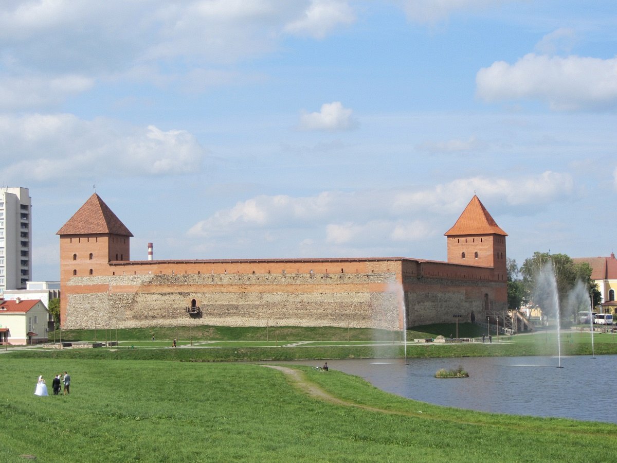 Lida Castle — Belarus castle