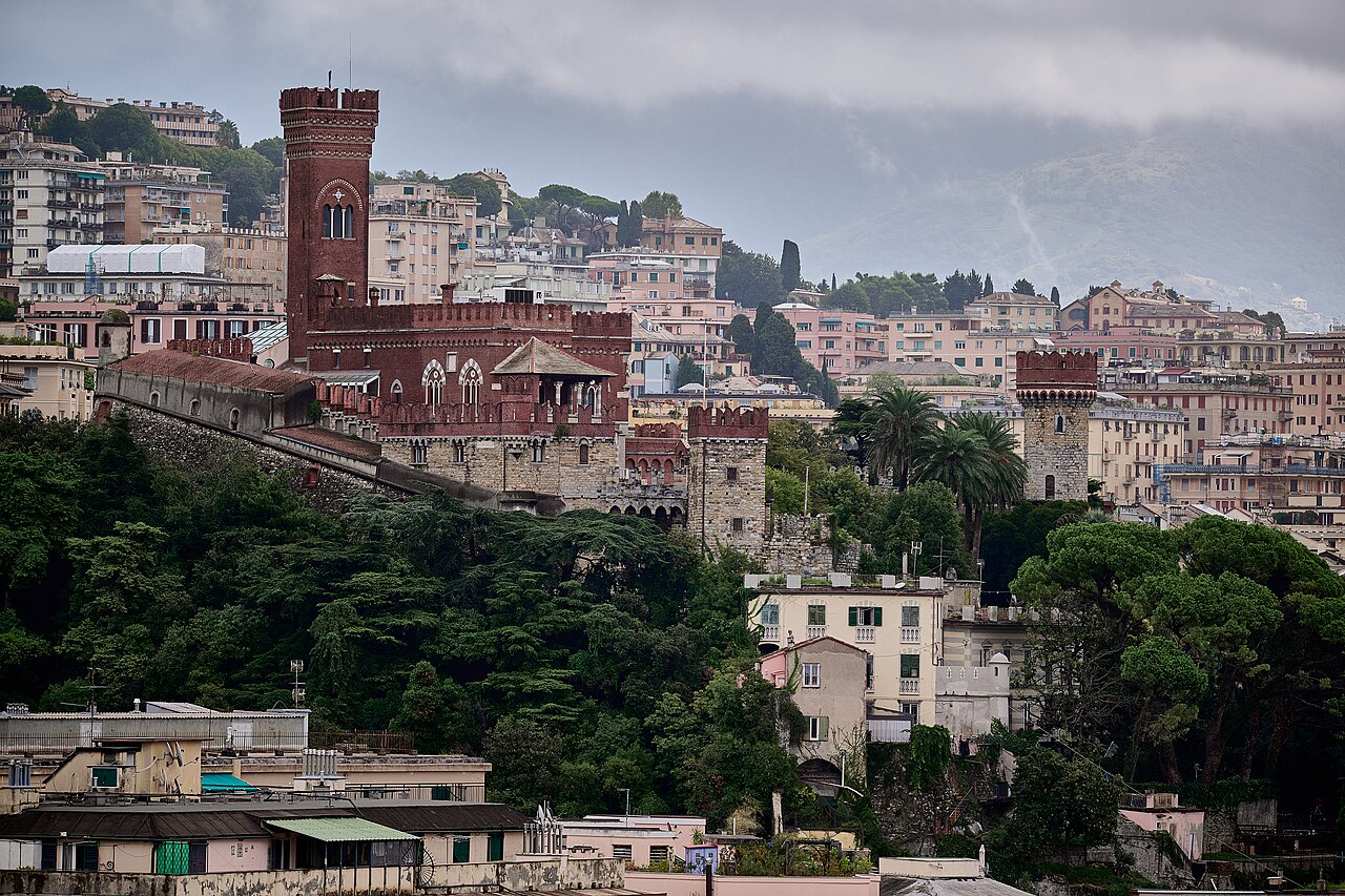 Albertis Castle — Italy castle