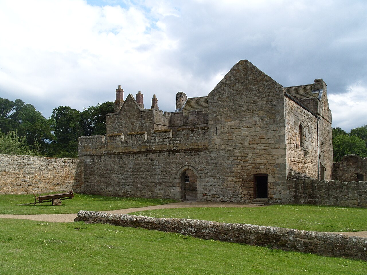 Aydon Castle — United Kingdom of Great Britain and Northern Ireland castle