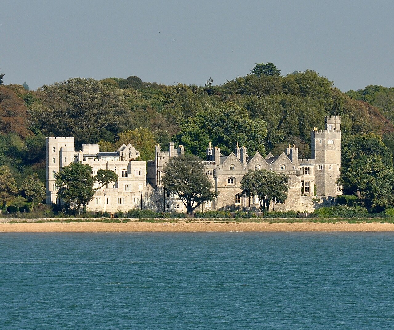 Netley Castle — United Kingdom of Great Britain and Northern Ireland castle
