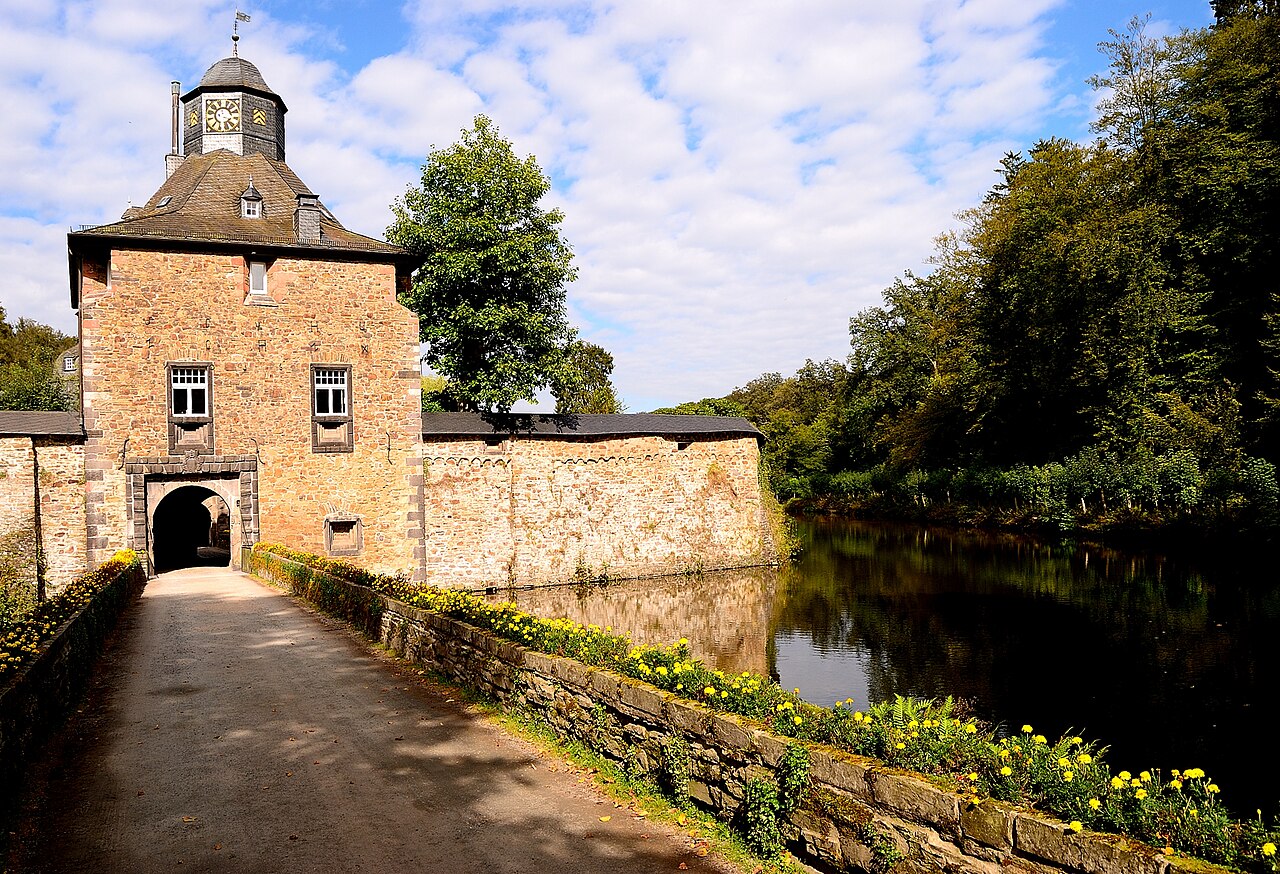 Crottorf Castle — Germany castle