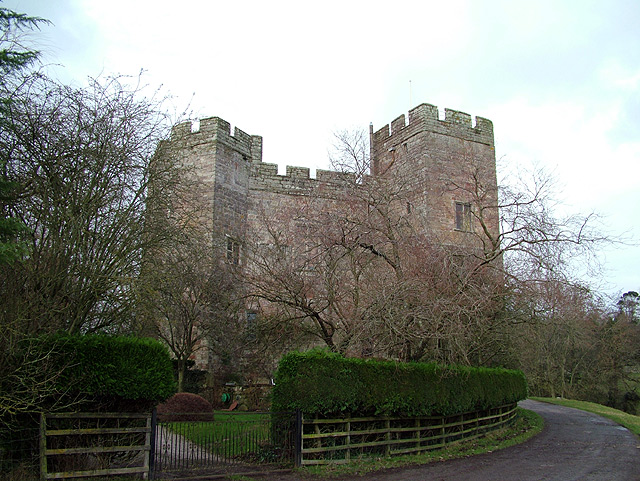 Dacre Castle — United Kingdom of Great Britain and Northern Ireland castle