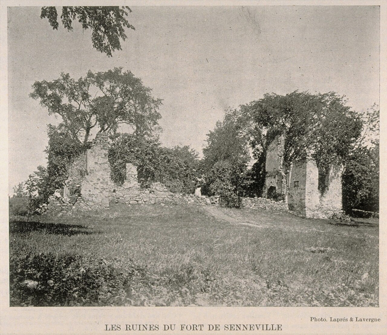 Fort Senneville — Canada castle