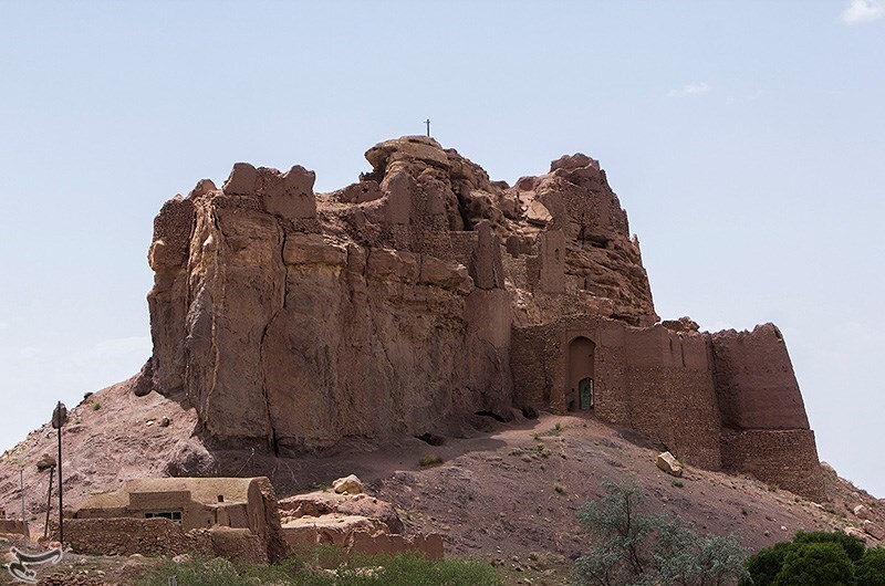 Shavaz Castle — Iran (Islamic Republic of) castle