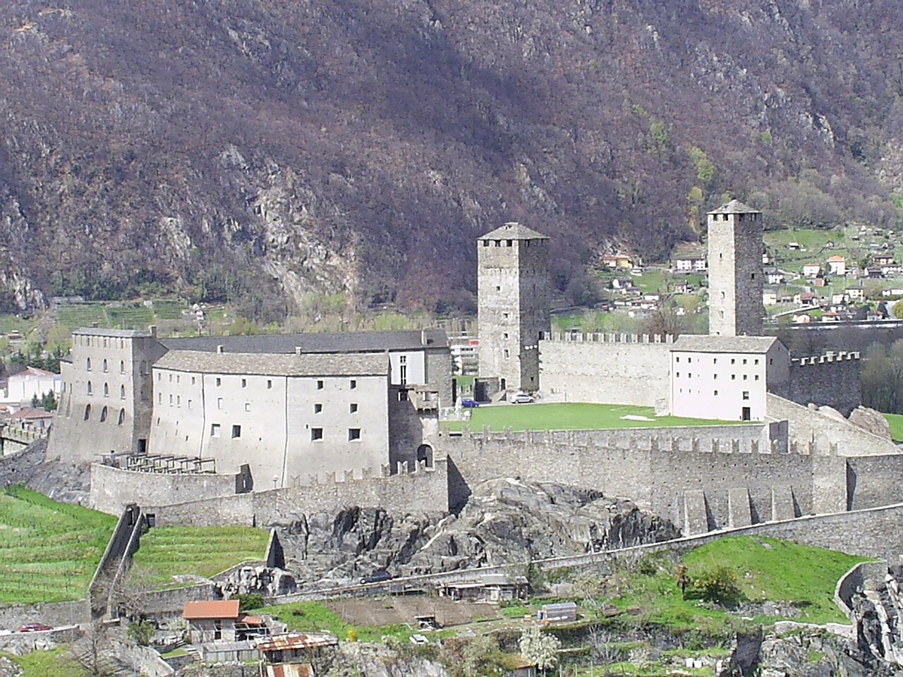 Castelgrande Castle — Switzerland castle