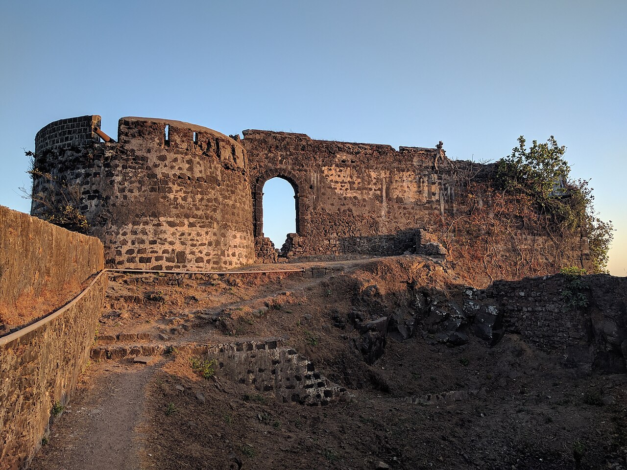 Korlai Fort — India castle