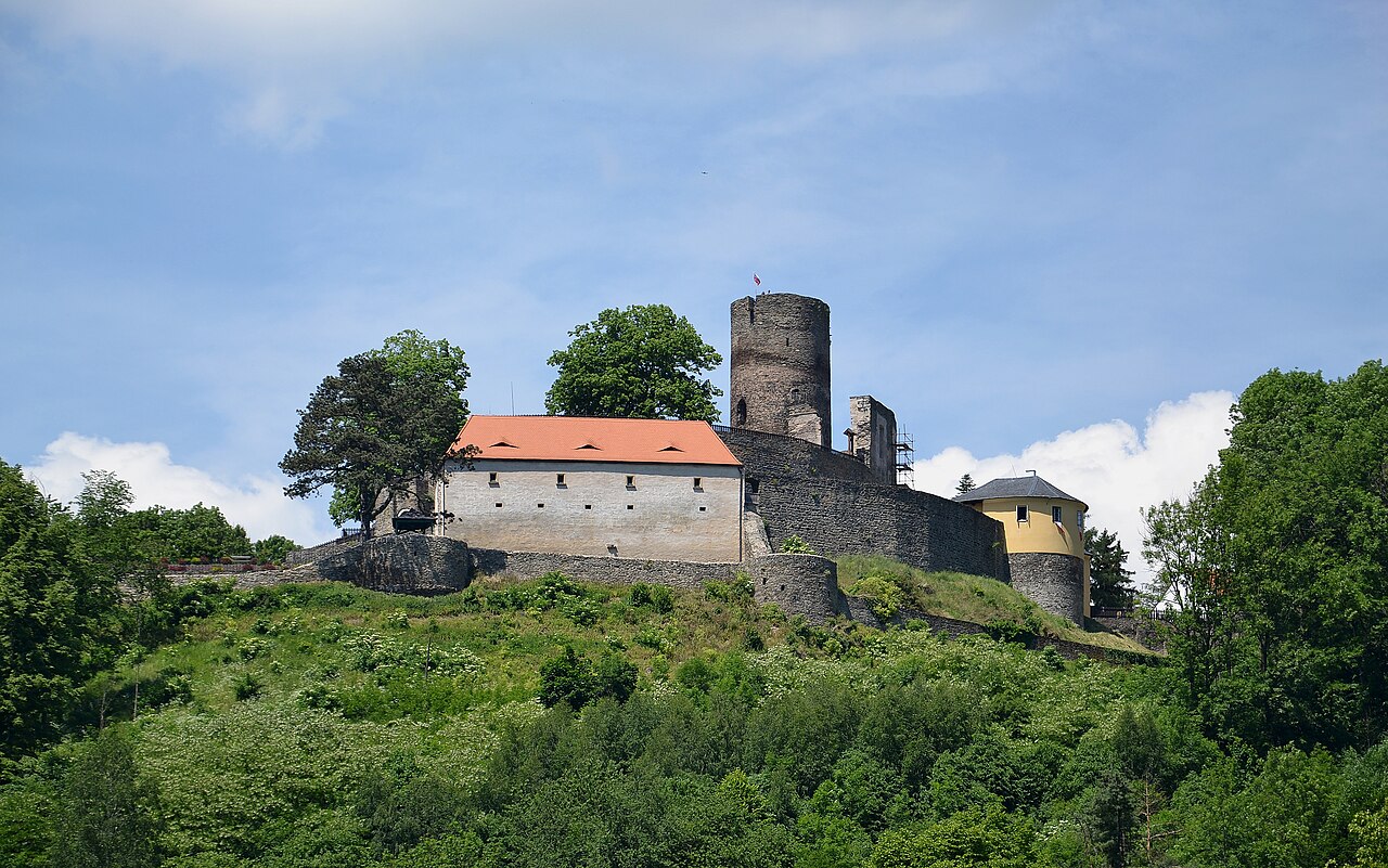 Svojanov Castle — Czechia castle