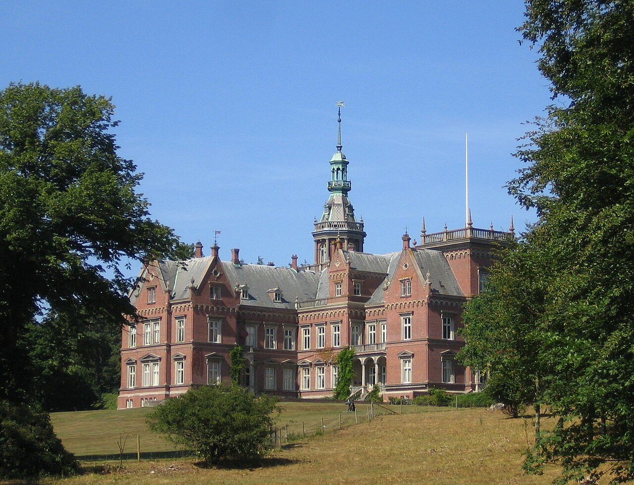 Kulla Gunnarstorp Castle — Sweden castle