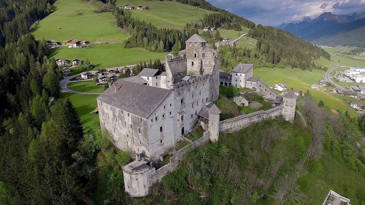 Heinfels Castle — Austria castle