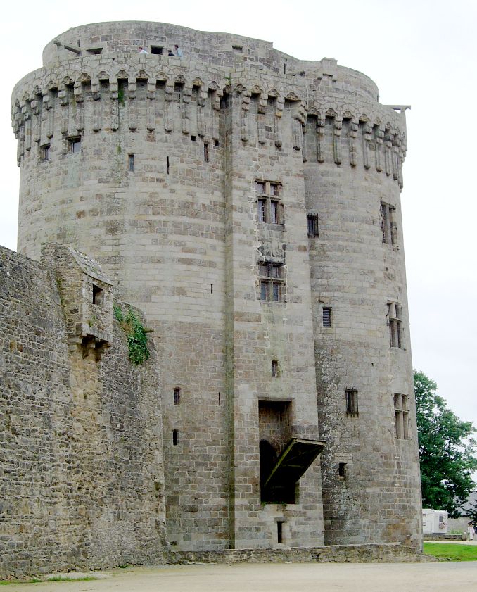 Dinan Castle — France castle