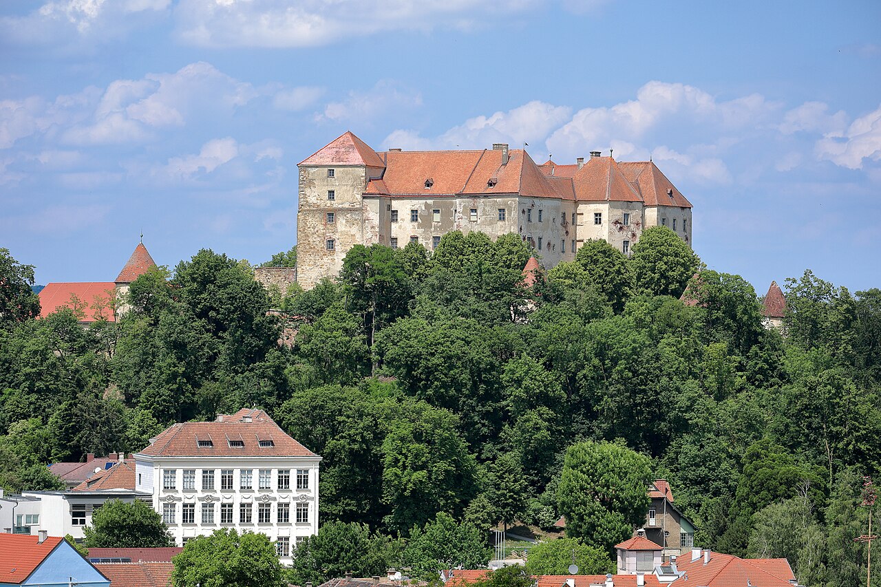 Burg Neulengbach — Austria castle