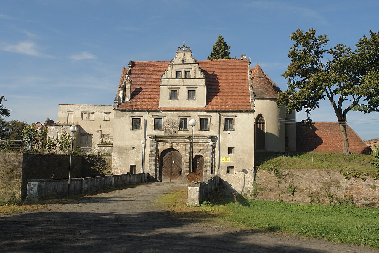 Siedlisko Castle — Poland castle
