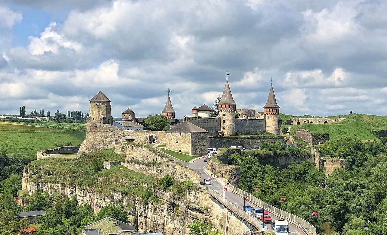 Kamianets-Podilskyi Castle — Ukraine castle