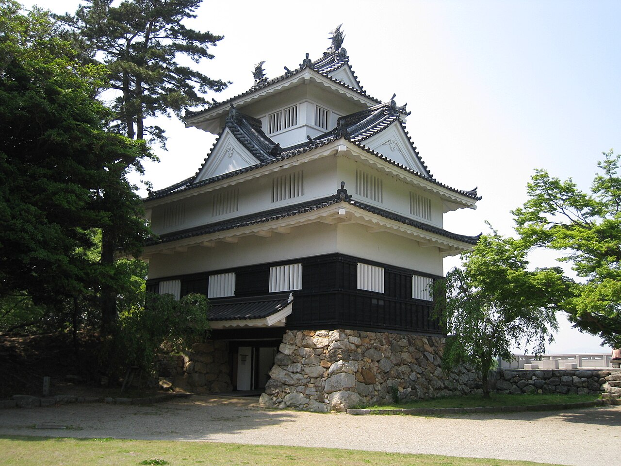 Yoshida Castle — Japan castle